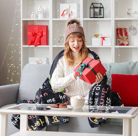 Turelos K-drama blanket soft skin-friendly fabric for comfortable evenings.