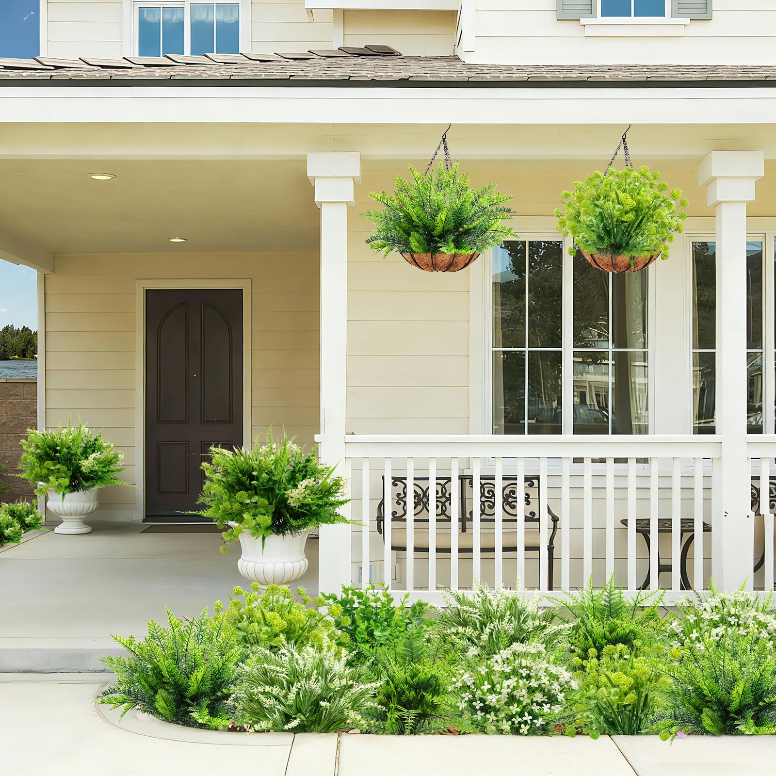 TURNMEON round fruited plant bundle provides versatile focal points for arrangements.