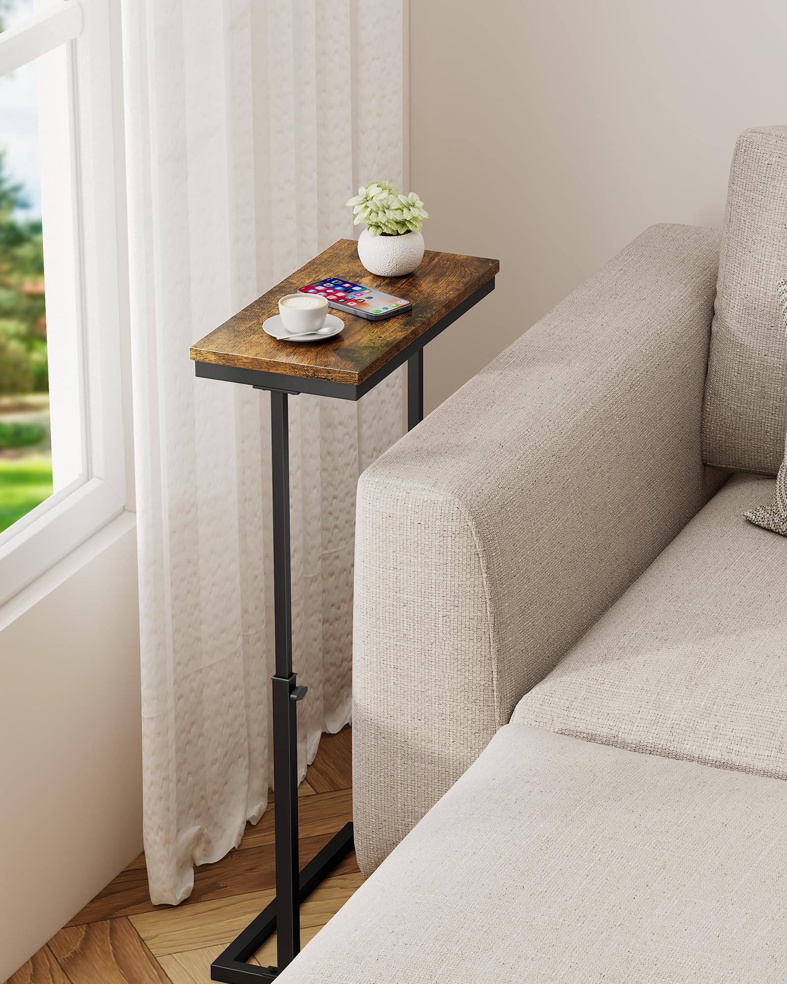 TUTOTAK Decor and plants displayed on table enhances small rooms.
