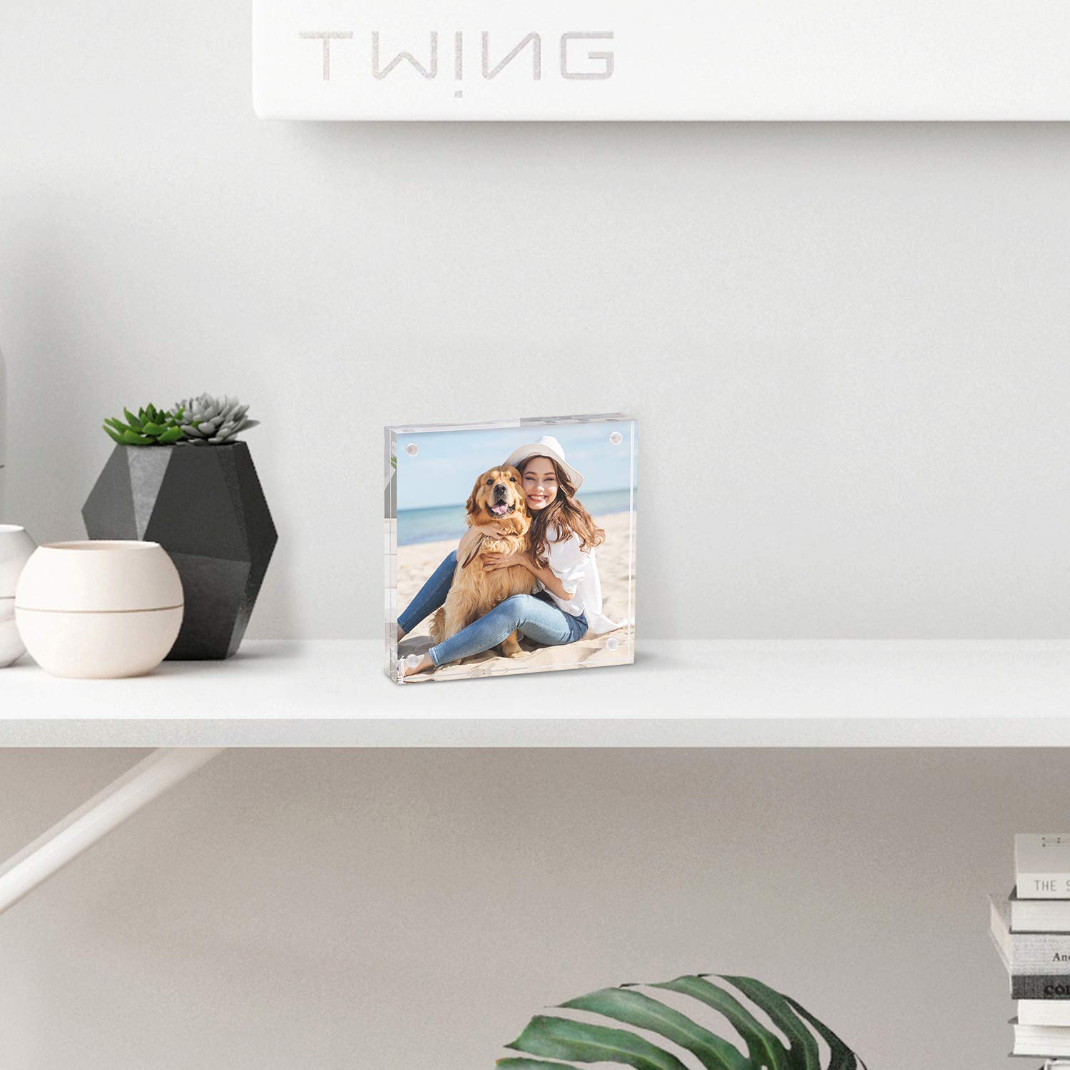 TWING included microfiber cloth with the 5-pack for easy cleaning