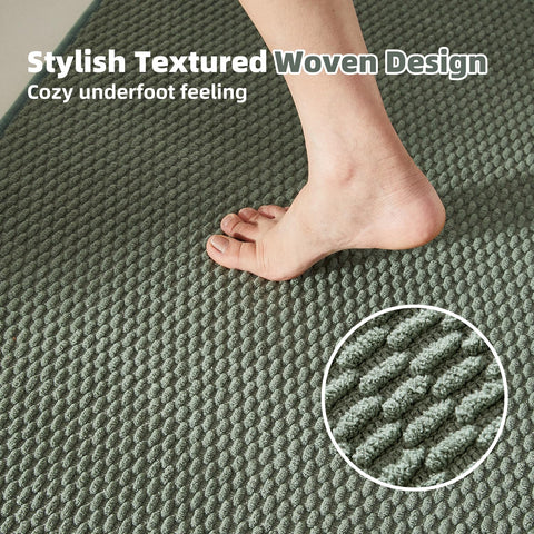 TYUU low-pile rug feels soft underfoot and absorbs moisture.