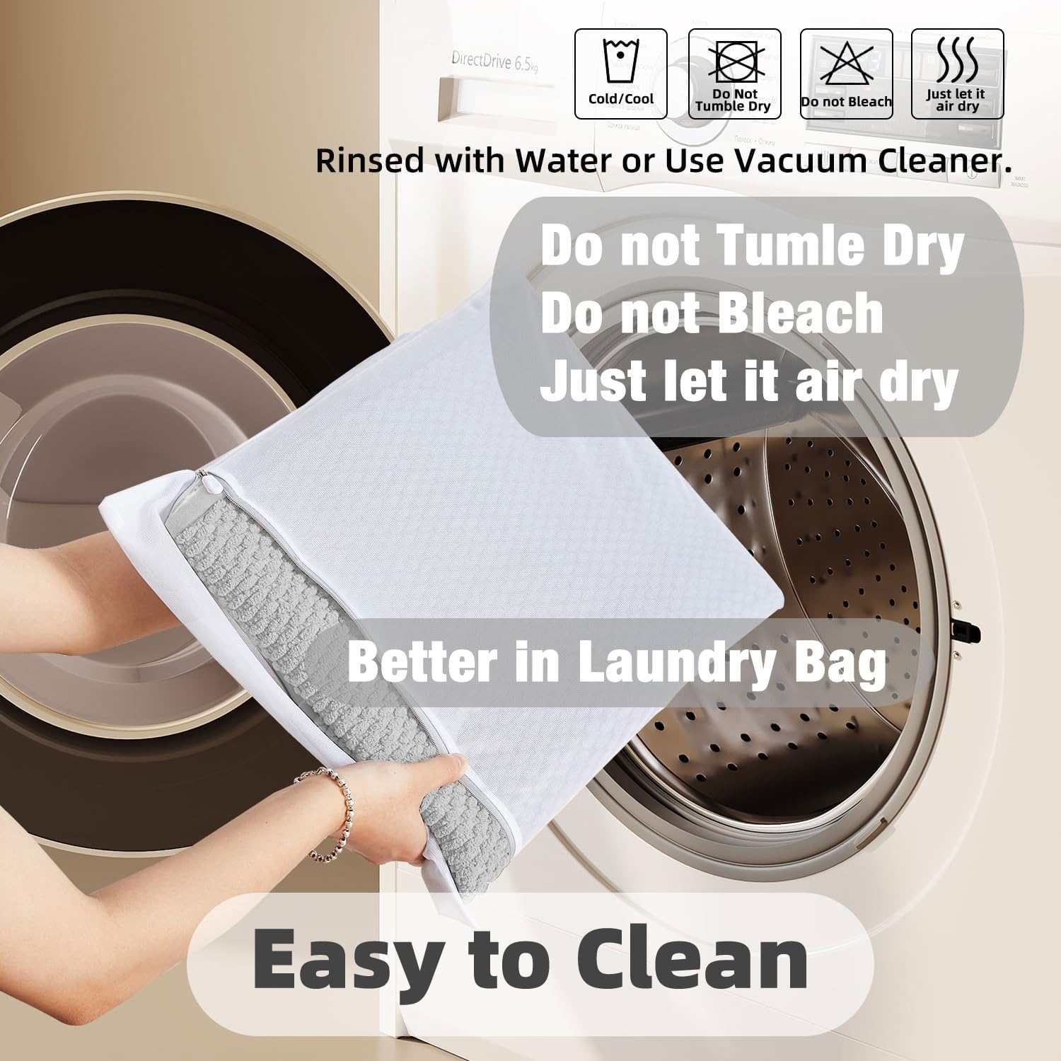 TYUU machine-washable bath rug offers easy cleaning and durability.