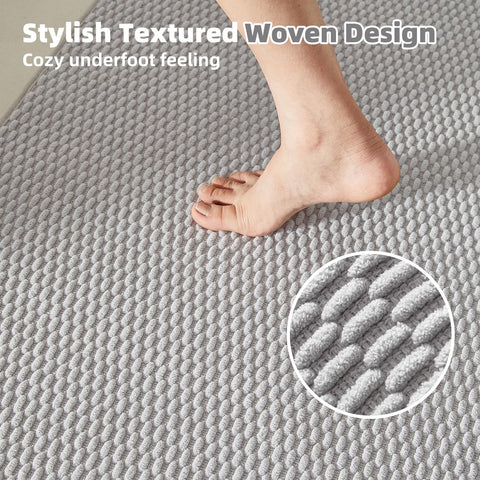 TYUU bathroom rug demonstrates quick-dry performance after showering