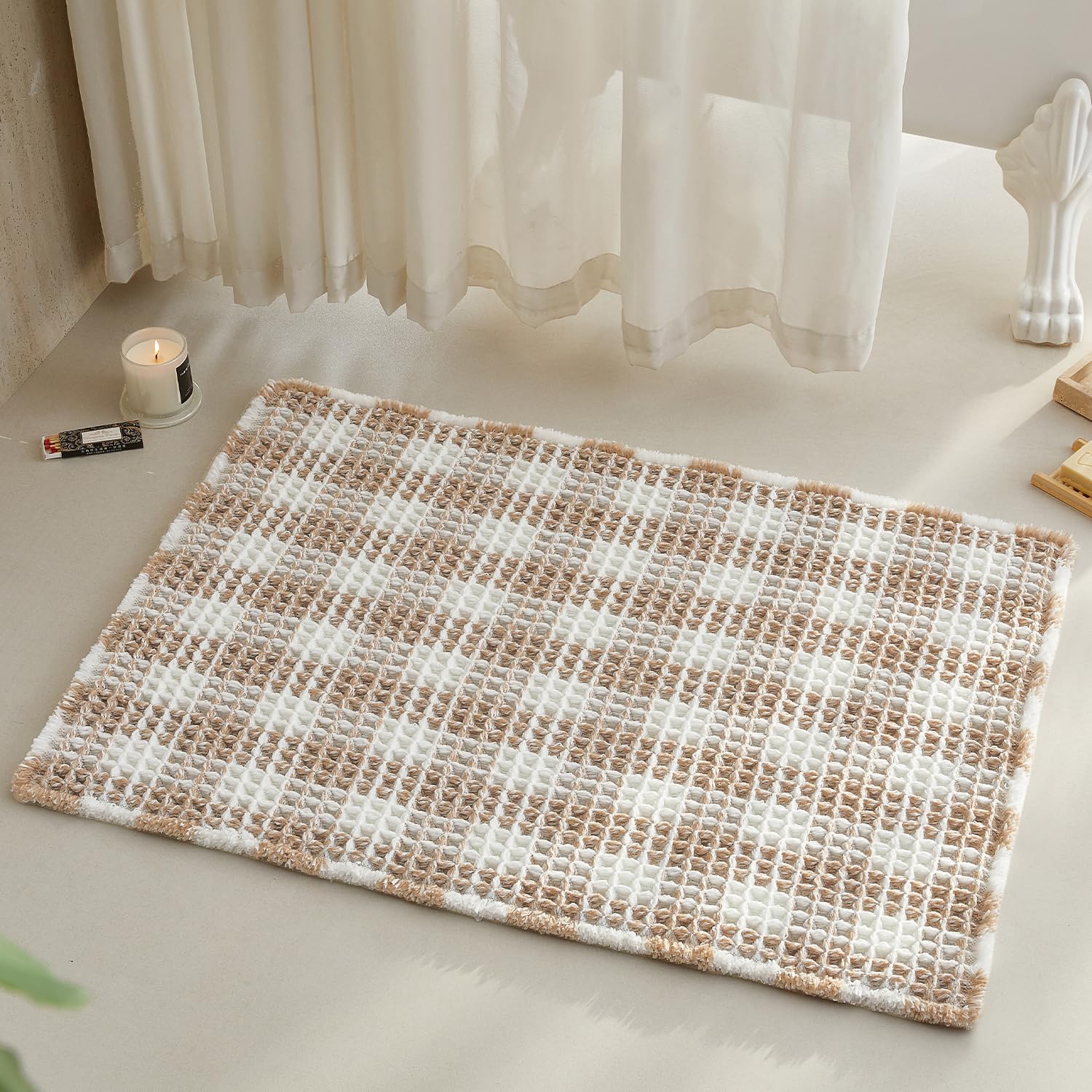 TYUU waffle bath mat in khaki and white, 36x24, cushioned comfort after showers.