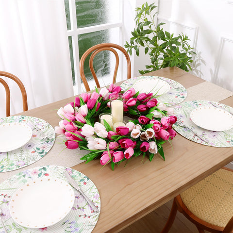 U'Artlines versatile wreath for porches, windows, fences, and walls.