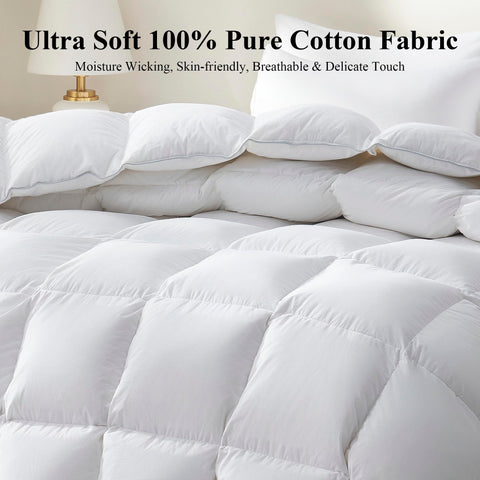 Corner tabs and middle loops keep Ubauba comforter in place