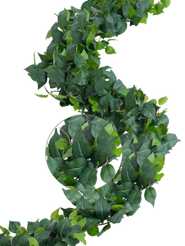Ucky ivy leaves garland for bedroom decor, enhancing indoor greenery.