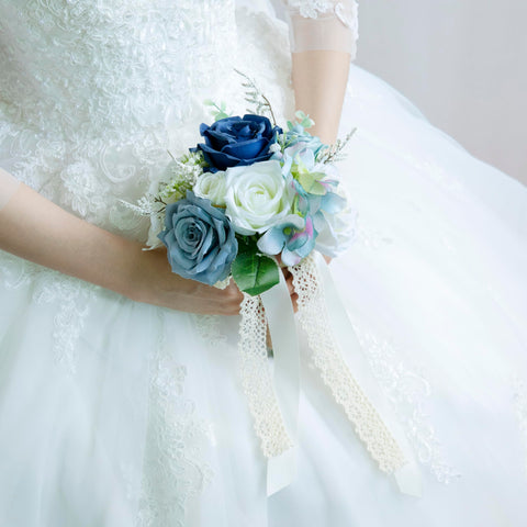 Udoula bouquet suits weddings, ceremonies, anniversaries, and home decor.