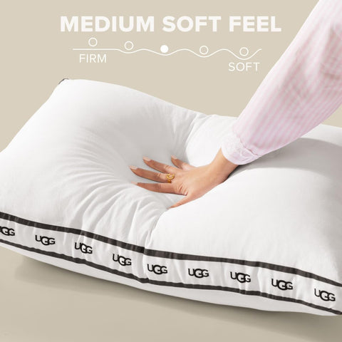 UGG Devon pillow supports side sleepers with balanced loft and proper alignment.