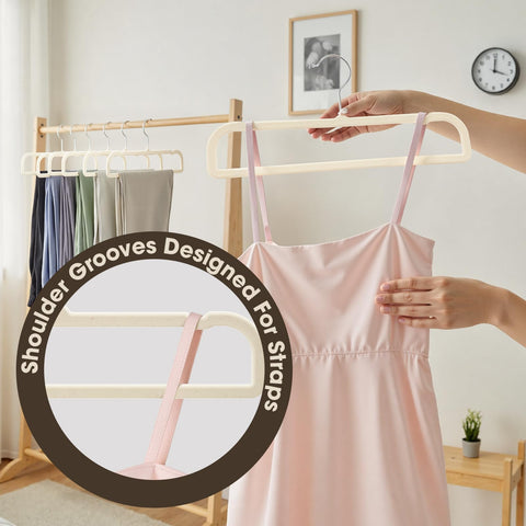 Uinicor velvet surface protects fabrics from slipping and wrinkles