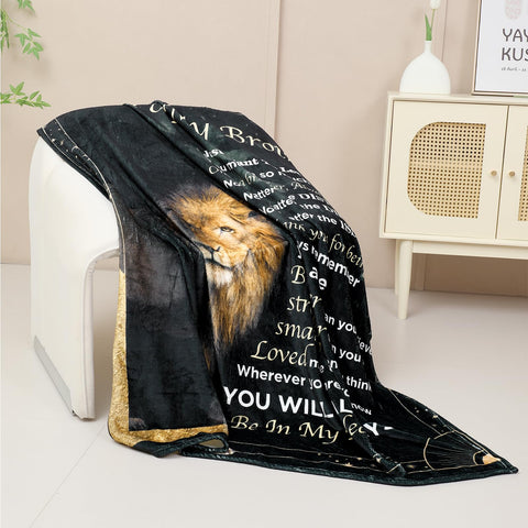 Ujifuis travel-friendly blanket stays lightweight and portable.
