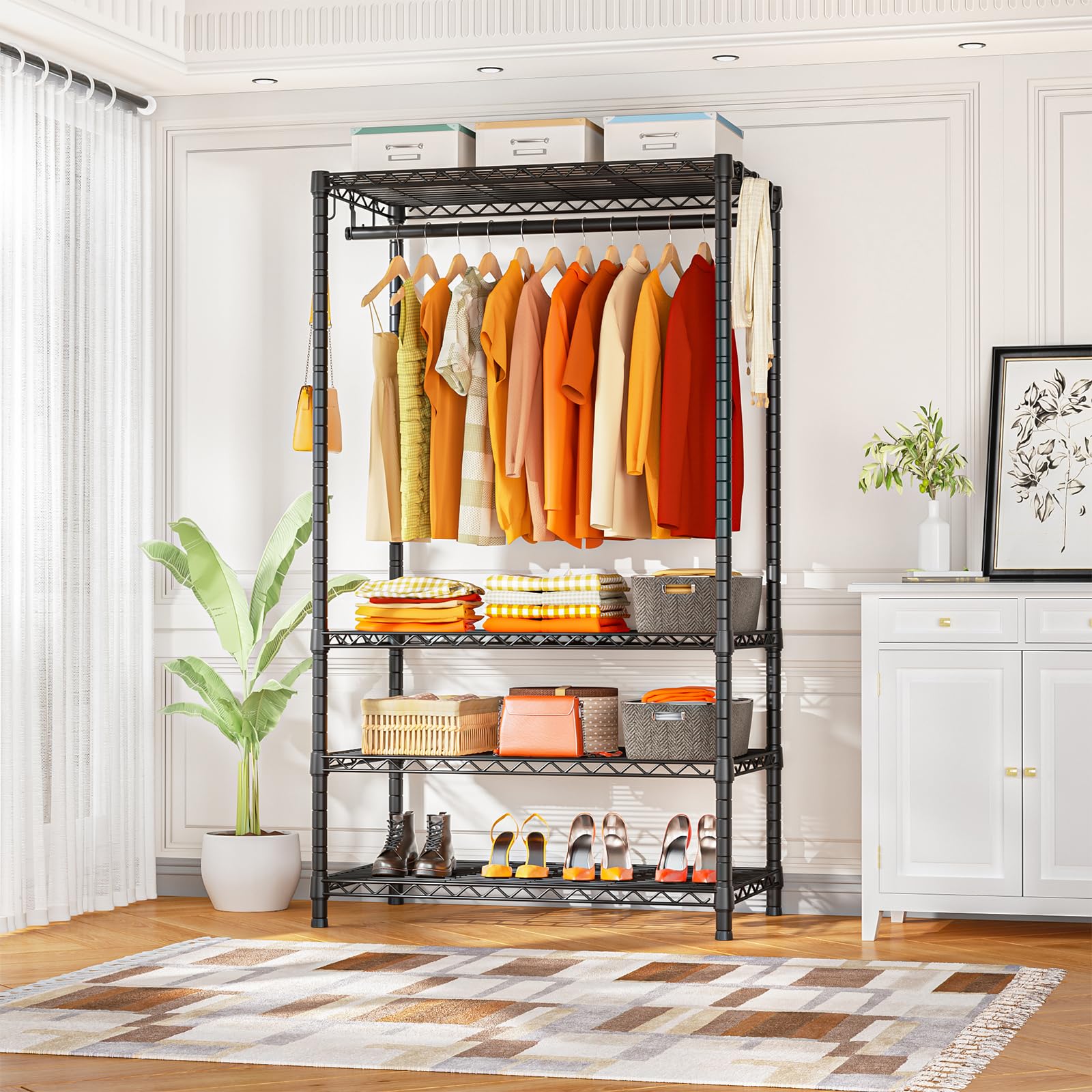 Ulif H4 adjustable shelves highlighting configurable height for clothes and accessories