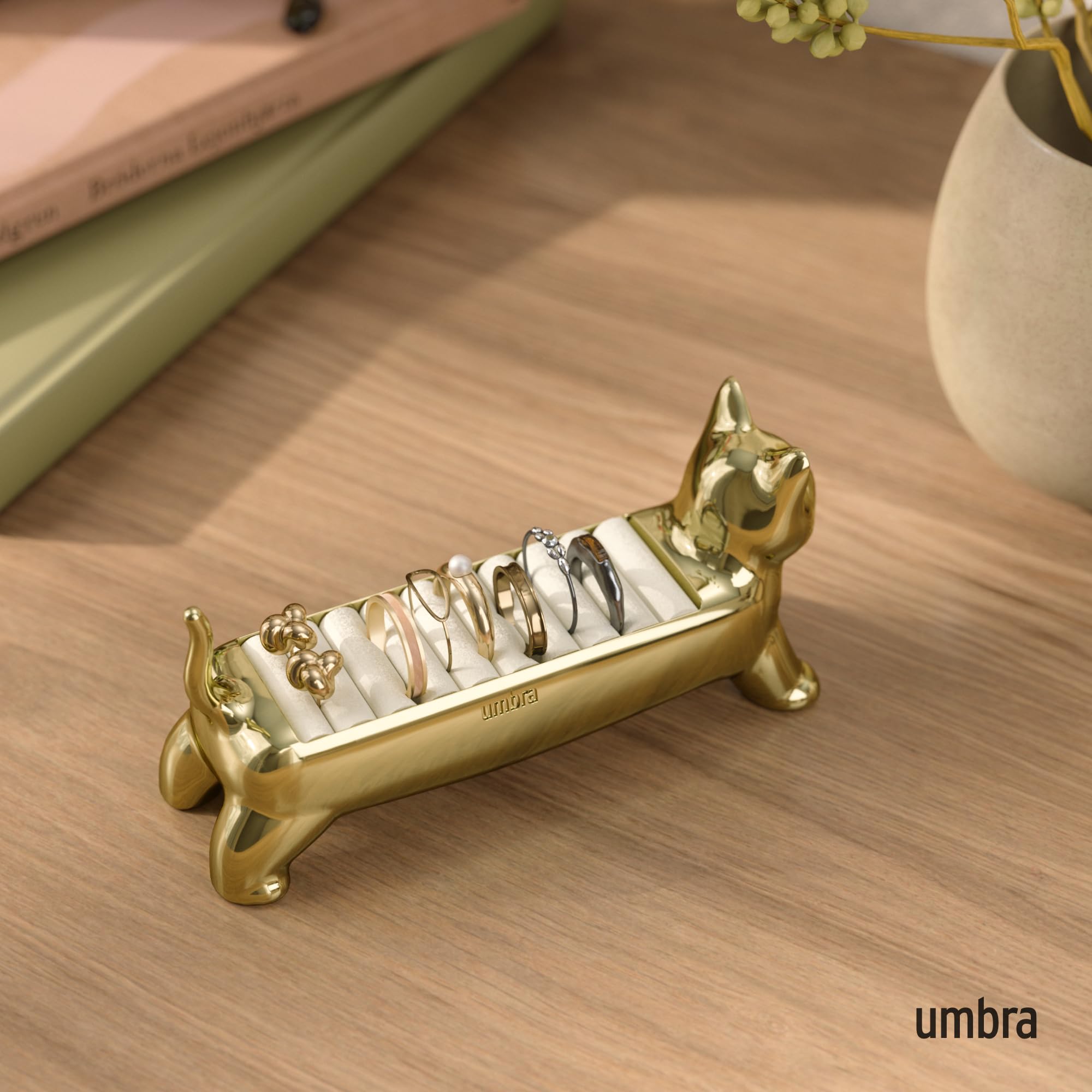 Umbra Ali Cat ring holder in gold finish highlights playful design and protection.