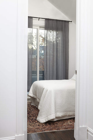 Umbra Cappa blends with many decor palettes for easy upgrading.