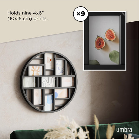 Umbra Luna supports mixing photos and light art in one frame for versatility.