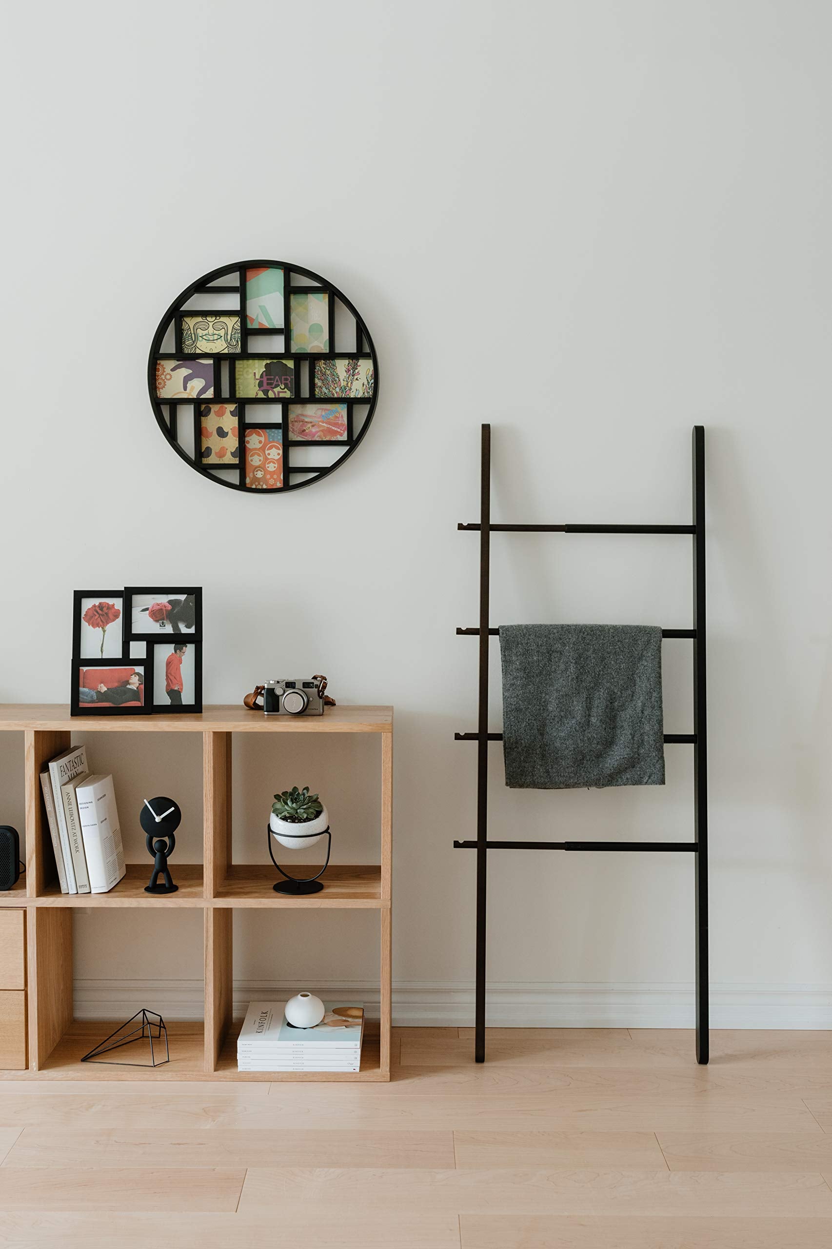 Umbra Luna's polypropylene frame adds contemporary style to any room.