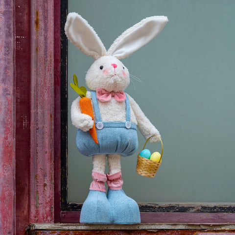 Unanscre Easter decor for farmhouse style living rooms and shelves.
