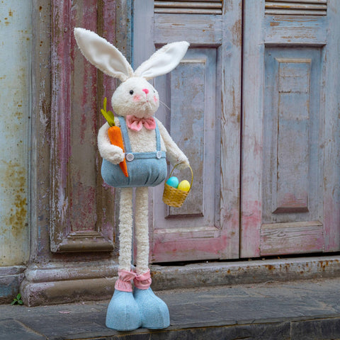Unanscre farmhouse Easter gnome decor adds whimsy to any room.