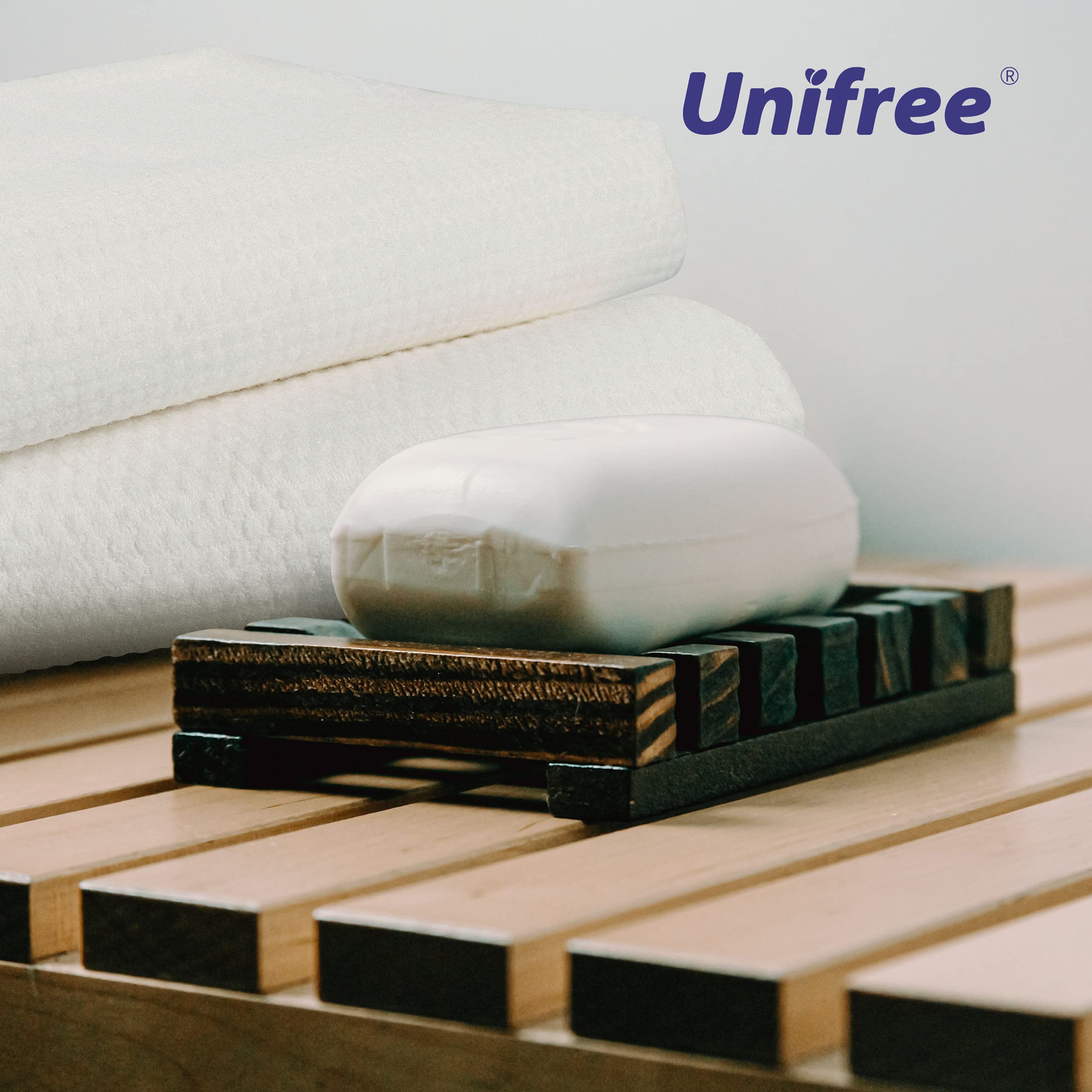 UNIFREE biodegradable viscose towels as an eco-friendly travel option