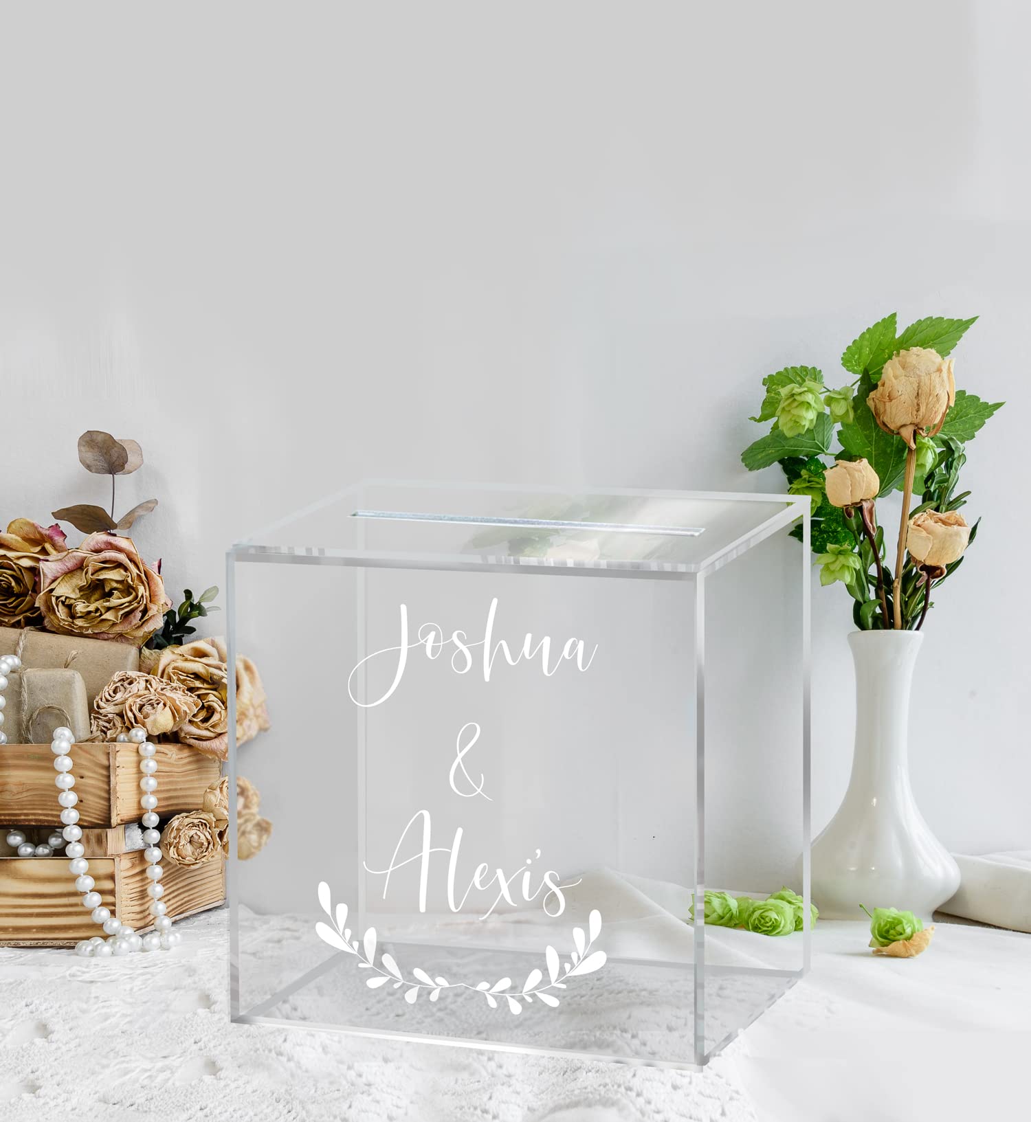UNIQOOO DIY craft card box displaying personalized design ideas