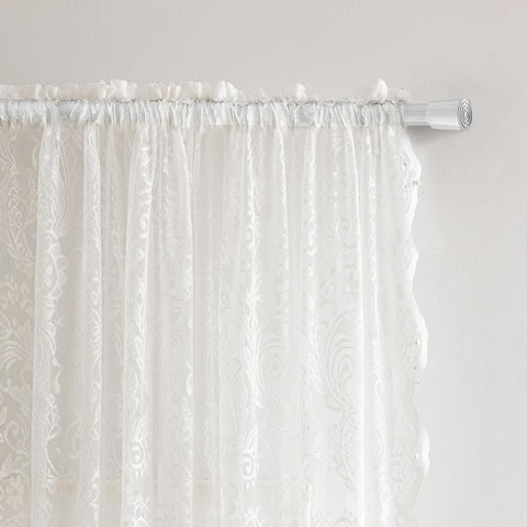 UNISTAR vintage floral lace edge with scalloped detail.