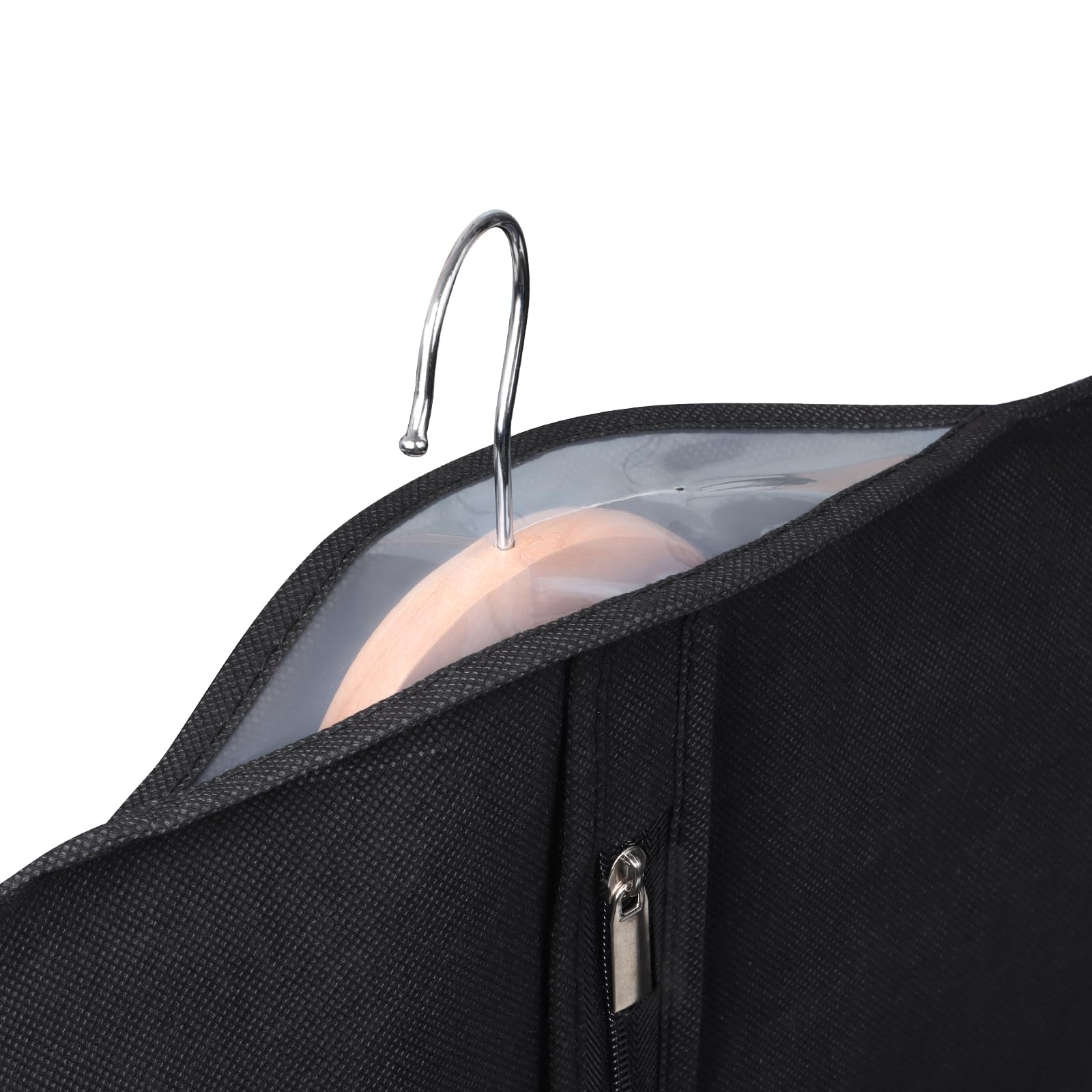 Univivi space-saving design helps closet organization and compact packing.