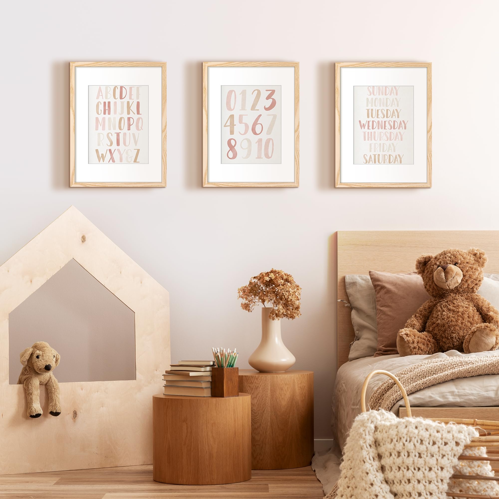Upsimples 12x16 frame set with spring backing for easy horizontal or vertical mounting.
