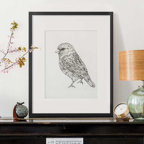 Upsimples frame back with spring clip supports quick photo swapping