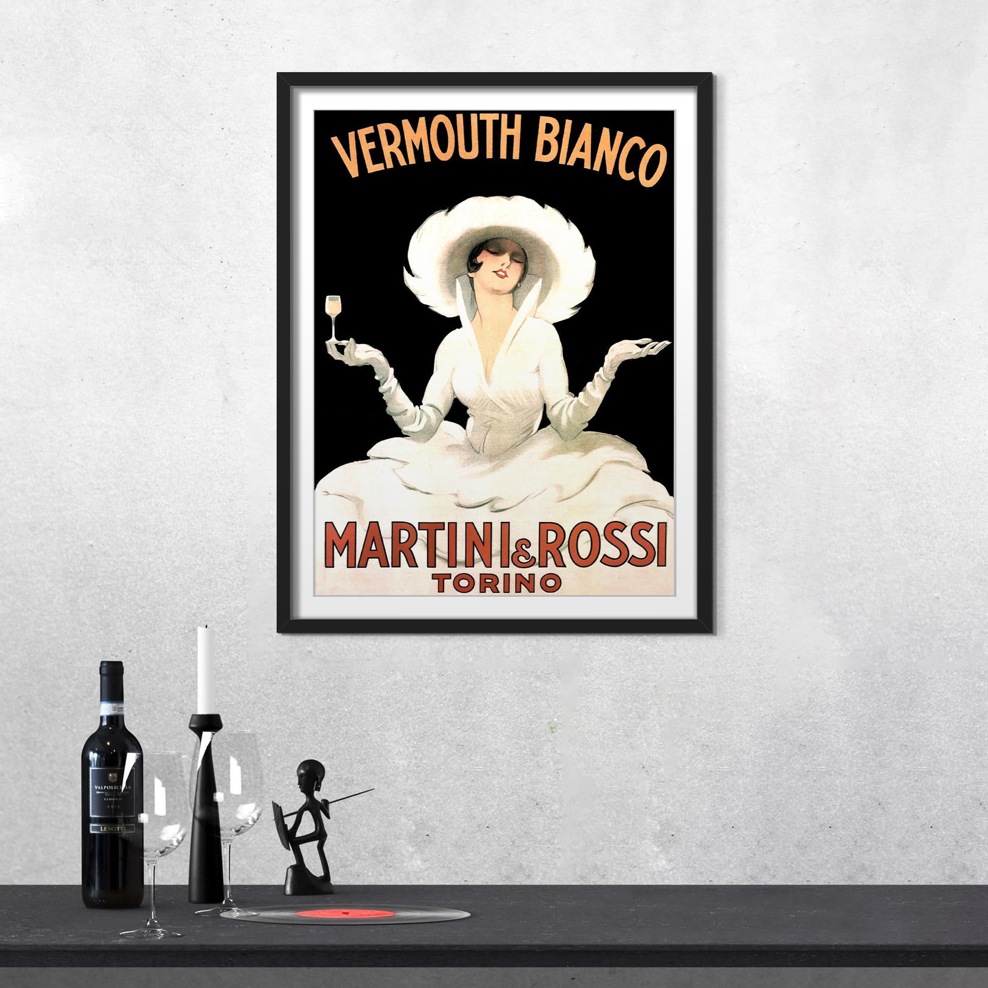 Upsimples 20x26 frame with mat display 18x24, elegant and stable.