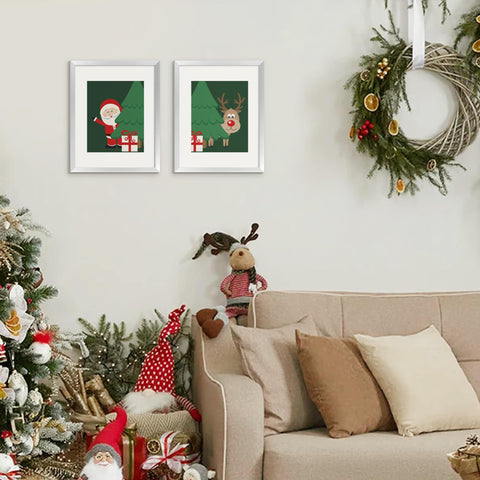 Upsimples securely wrapped packaging protects frames during shipping.