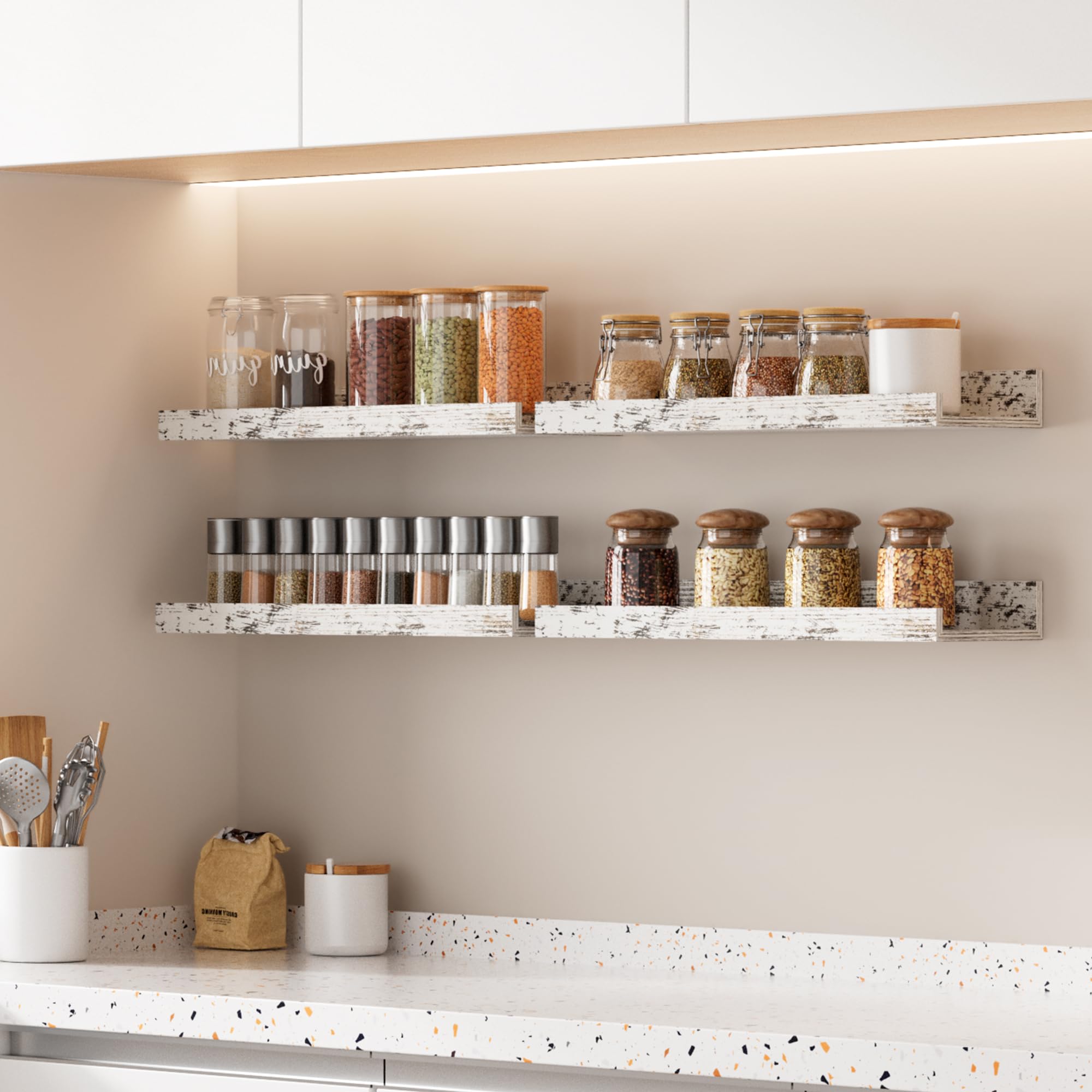 upsimples finely-crafted edges keep items in place securely