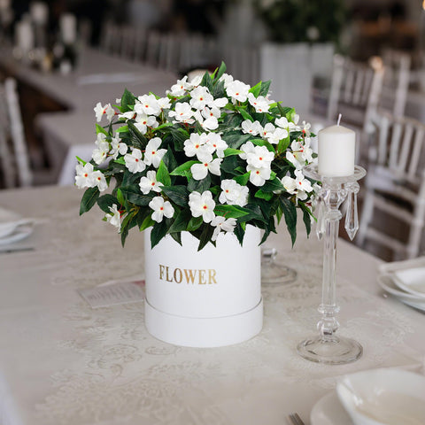 Uqueeten artificial impatiens enhance living rooms with fresh appeal