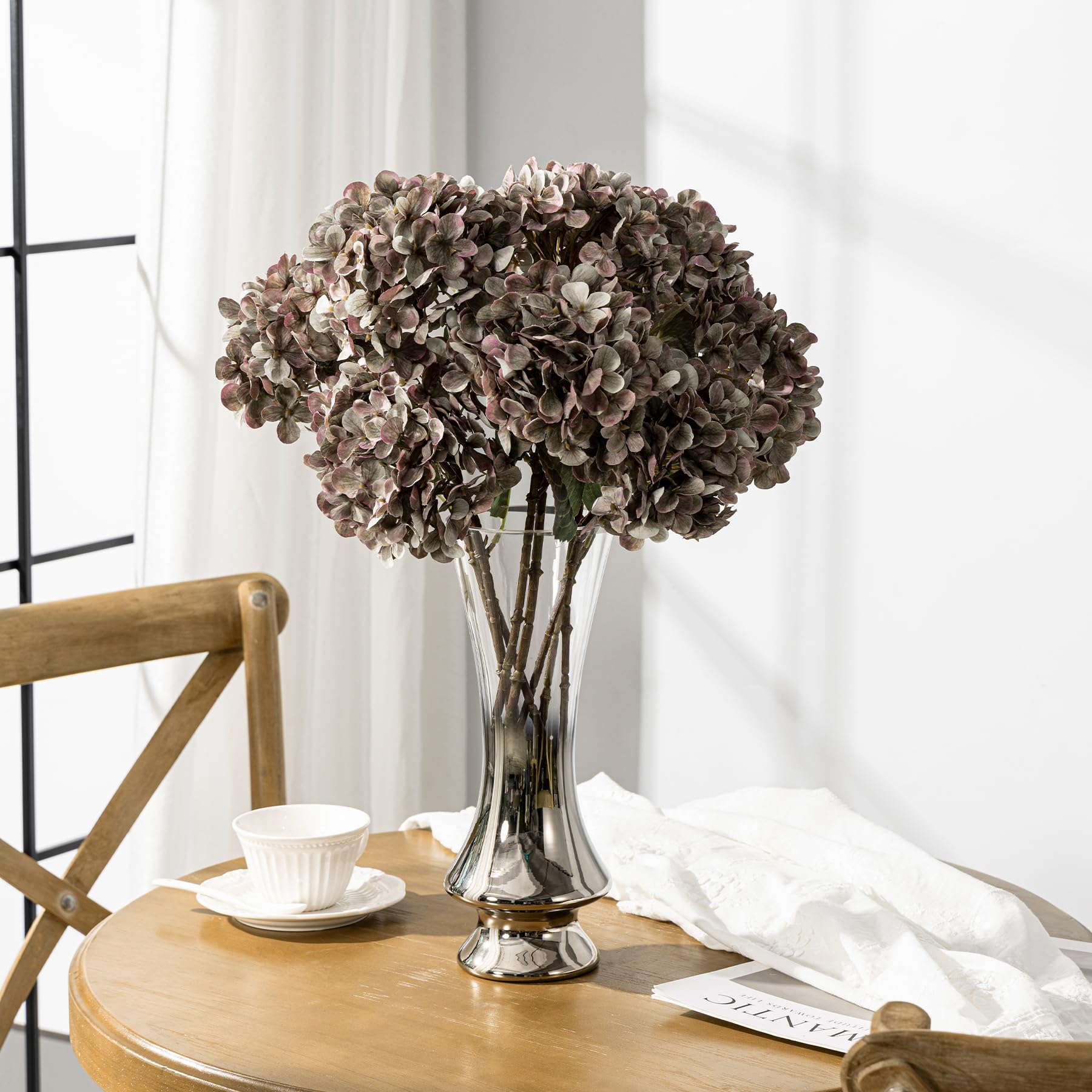Uqueeten hydrangea bouquet full view shows large clusters for dramatic displays.