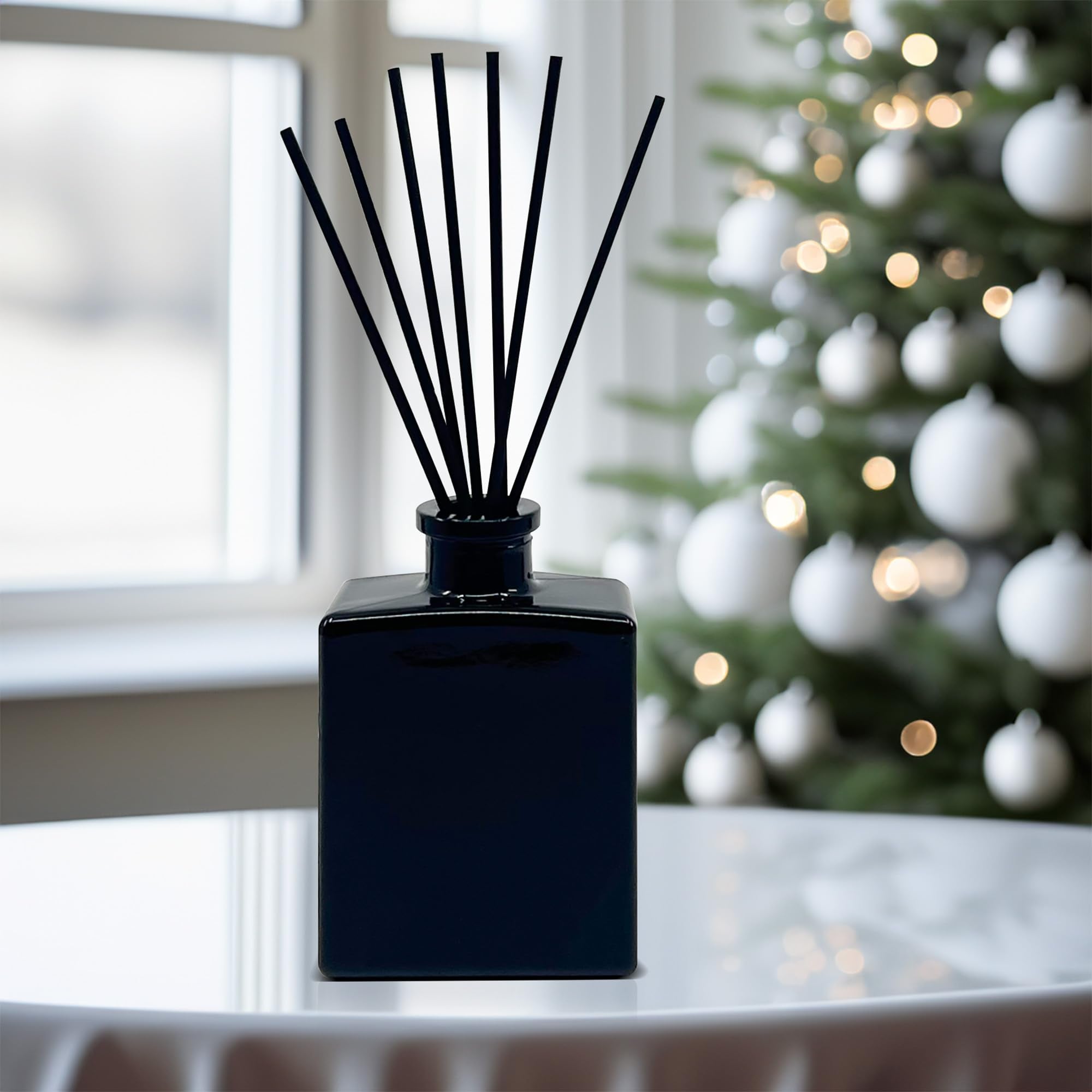 Urban Naturals sandalwood leather-note creates a luxurious atmosphere.