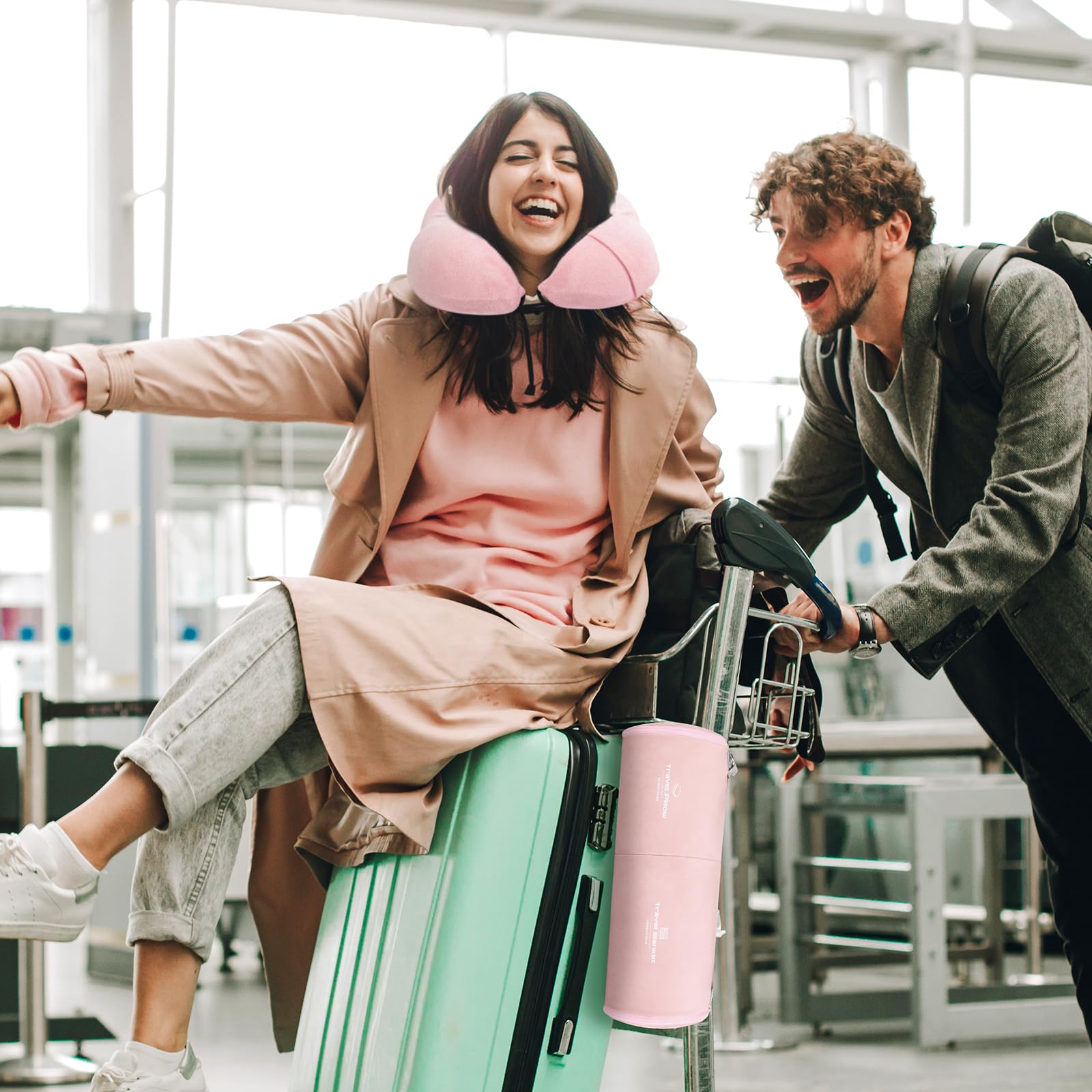 urnexttour pink plush fabric pillow feels velvety and comfortable during travel.
