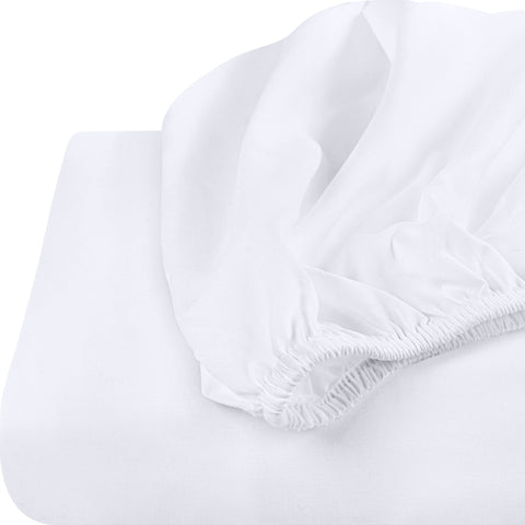Utopia Bedding all-around elastic ensures a snug mattress fit.