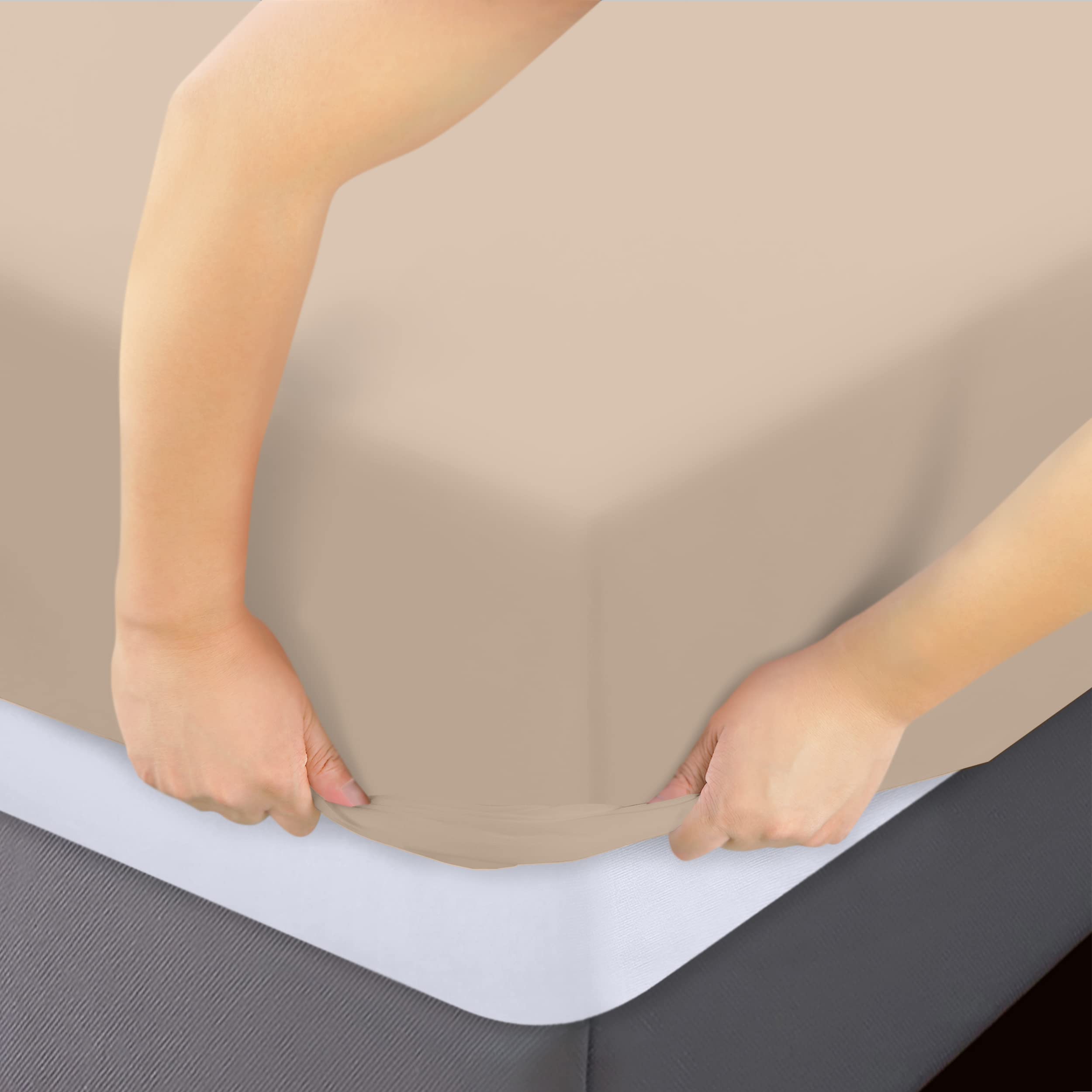 Utopia Bedding brushed microfiber texture, soft to the touch for restful nights.