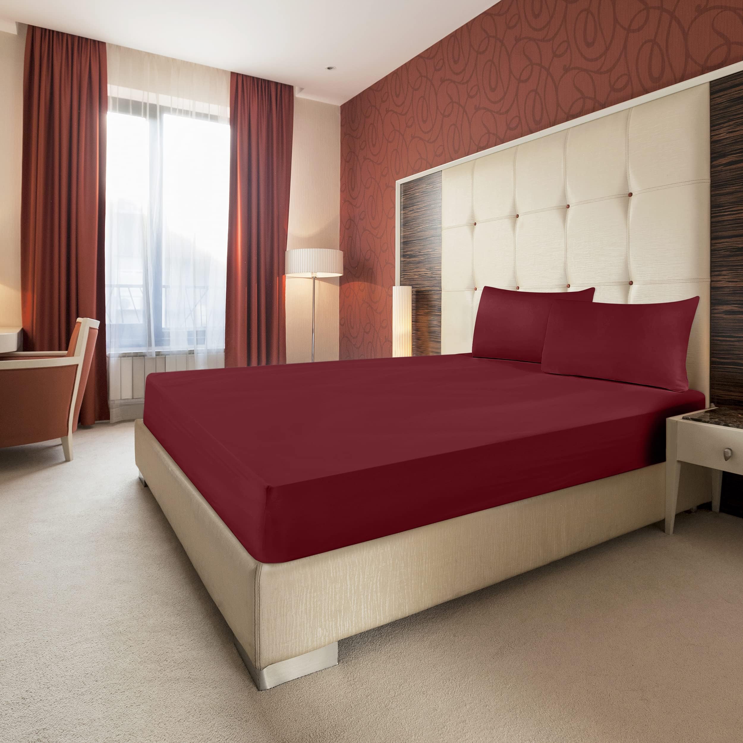 Utopia Bedding brushed microfiber texture offers a soft, cozy touch.