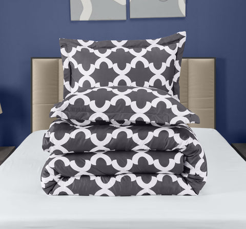 Elegant, gift-worthy design in a versatile grey palette by Utopia Bedding.