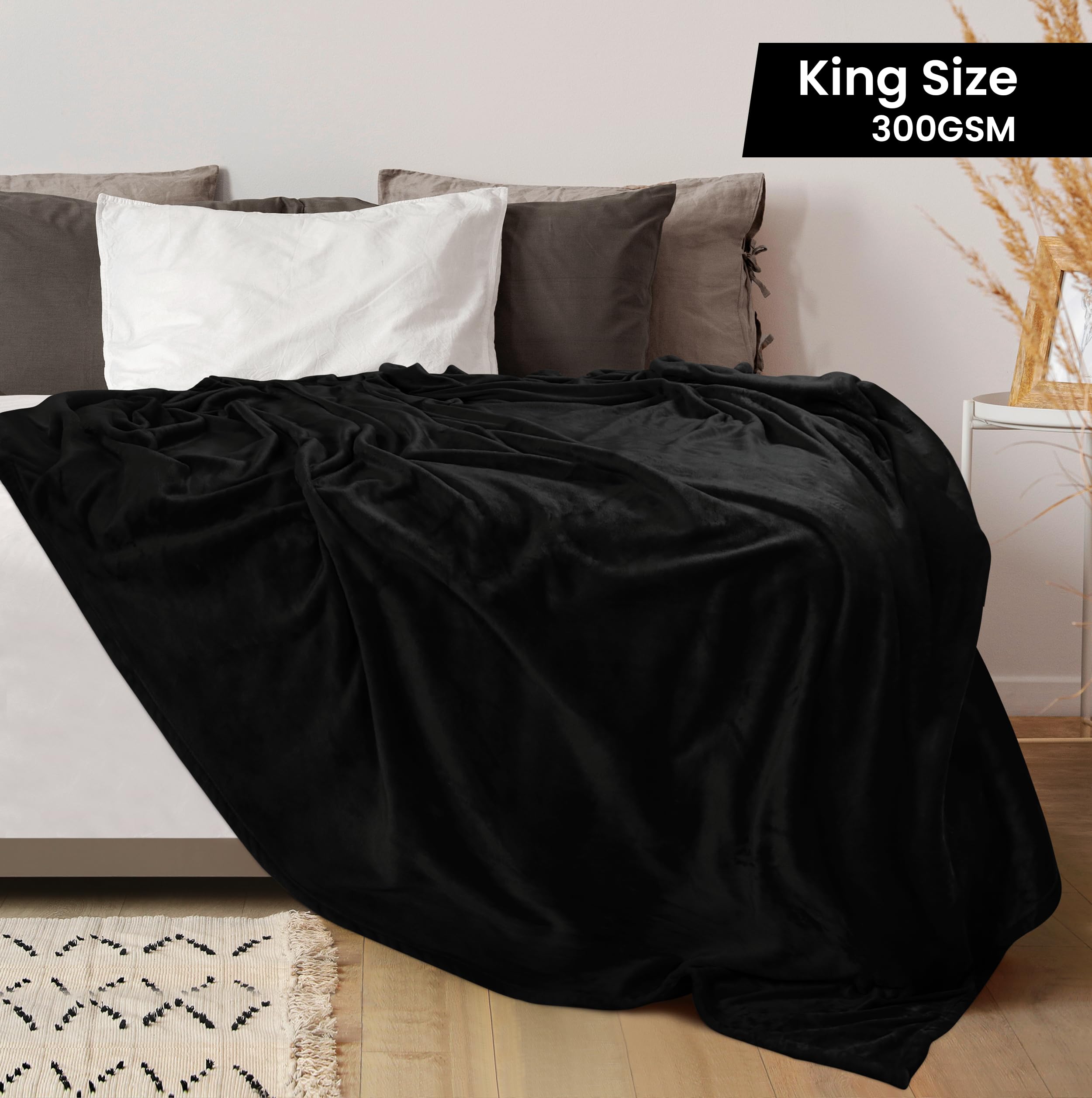 Utopia Bedding fleece blanket close-up reveals ultra-soft microfiber texture