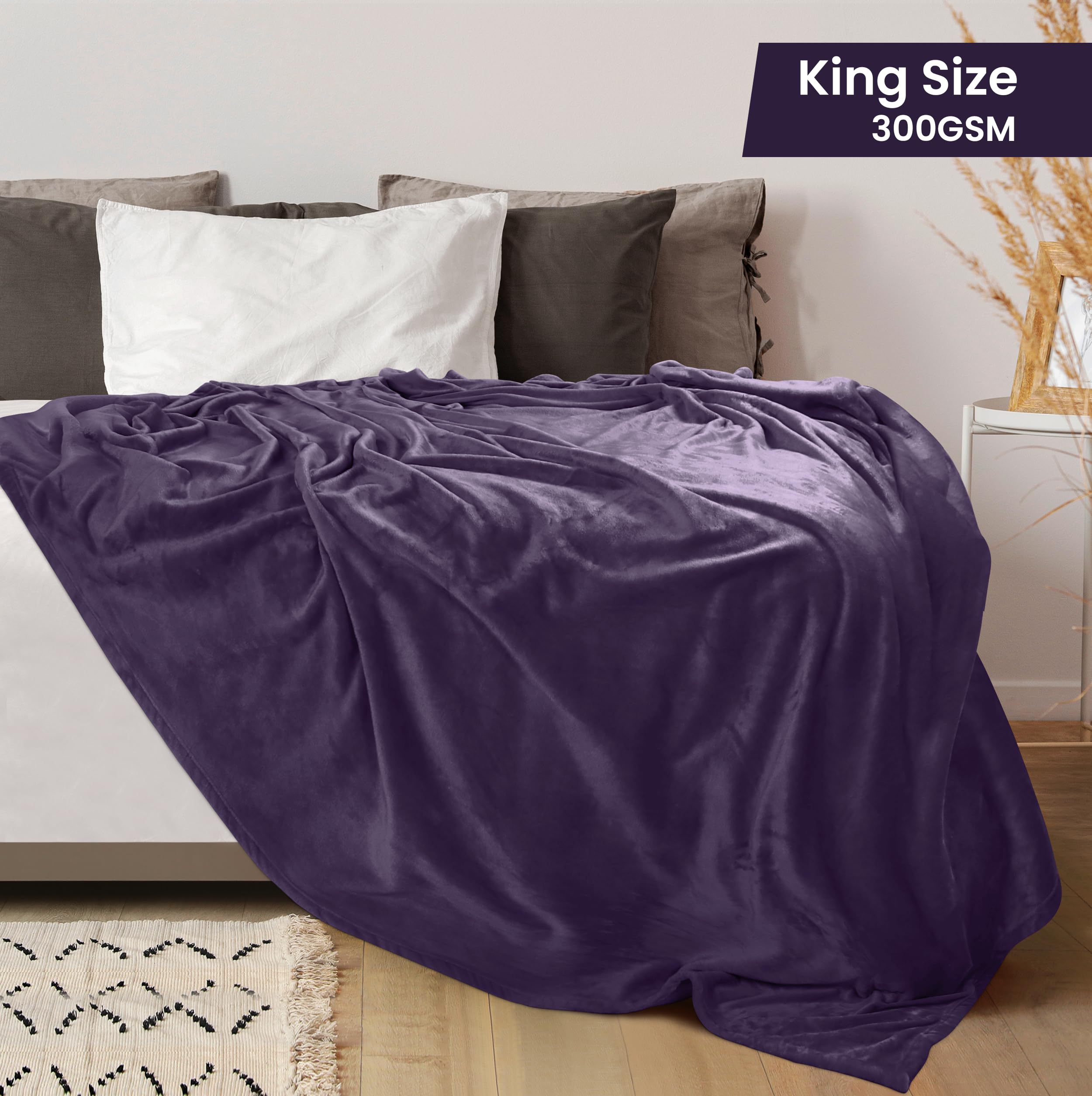 Utopia Bedding fleece blanket purple close-up shows two-sided pile warmth.