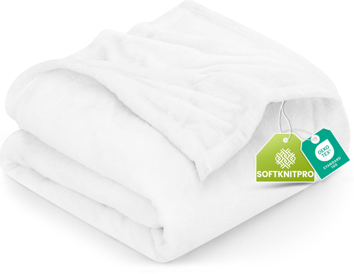 Utopia Bedding fleece blanket queen white folded, cozy warmth for chilly evenings