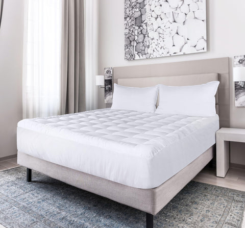 Utopia Bedding full-size pad edges stretch securely for a stable mattress fit