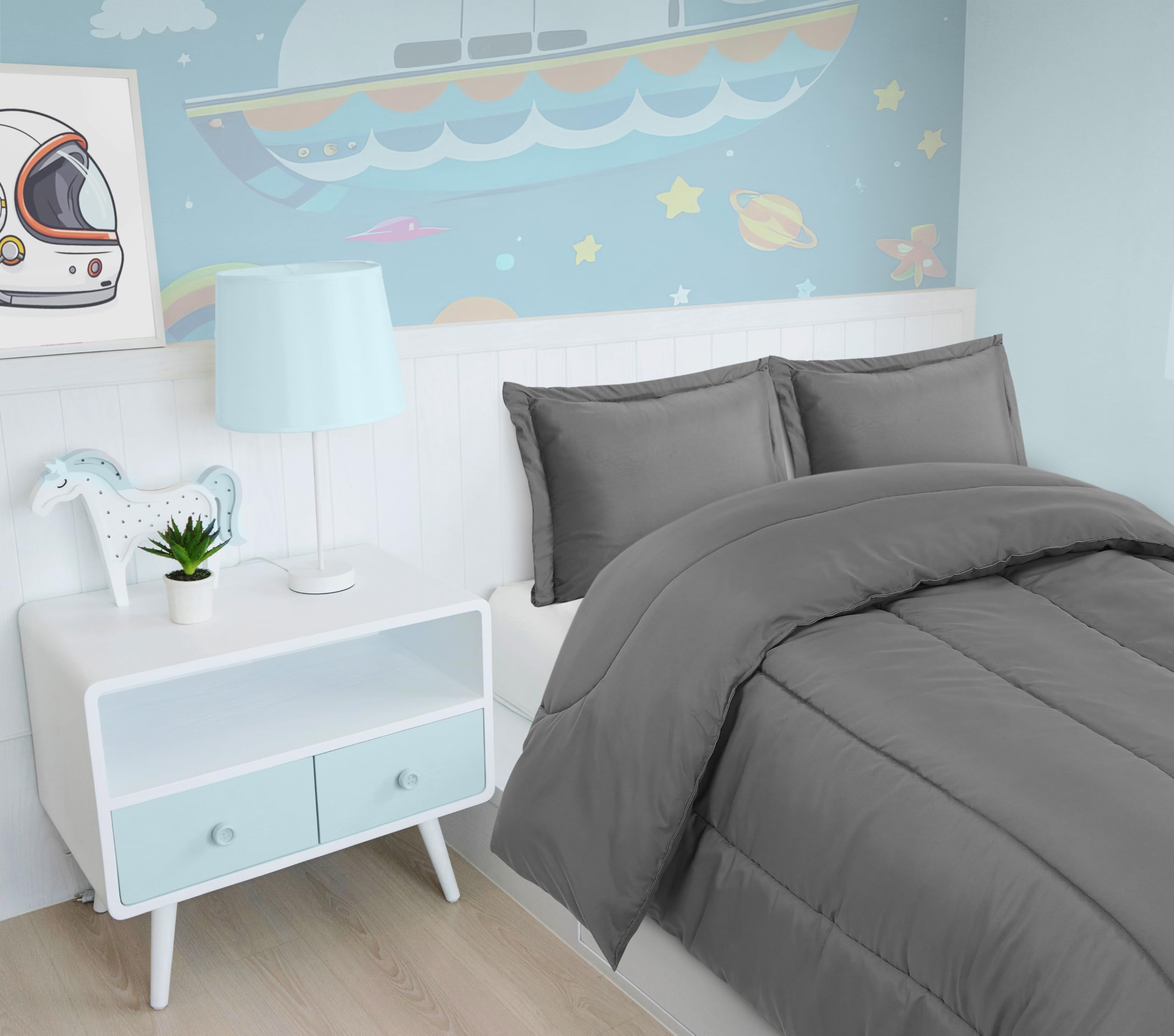 Breathable fabric helps maintain comfort for kids in all seasons