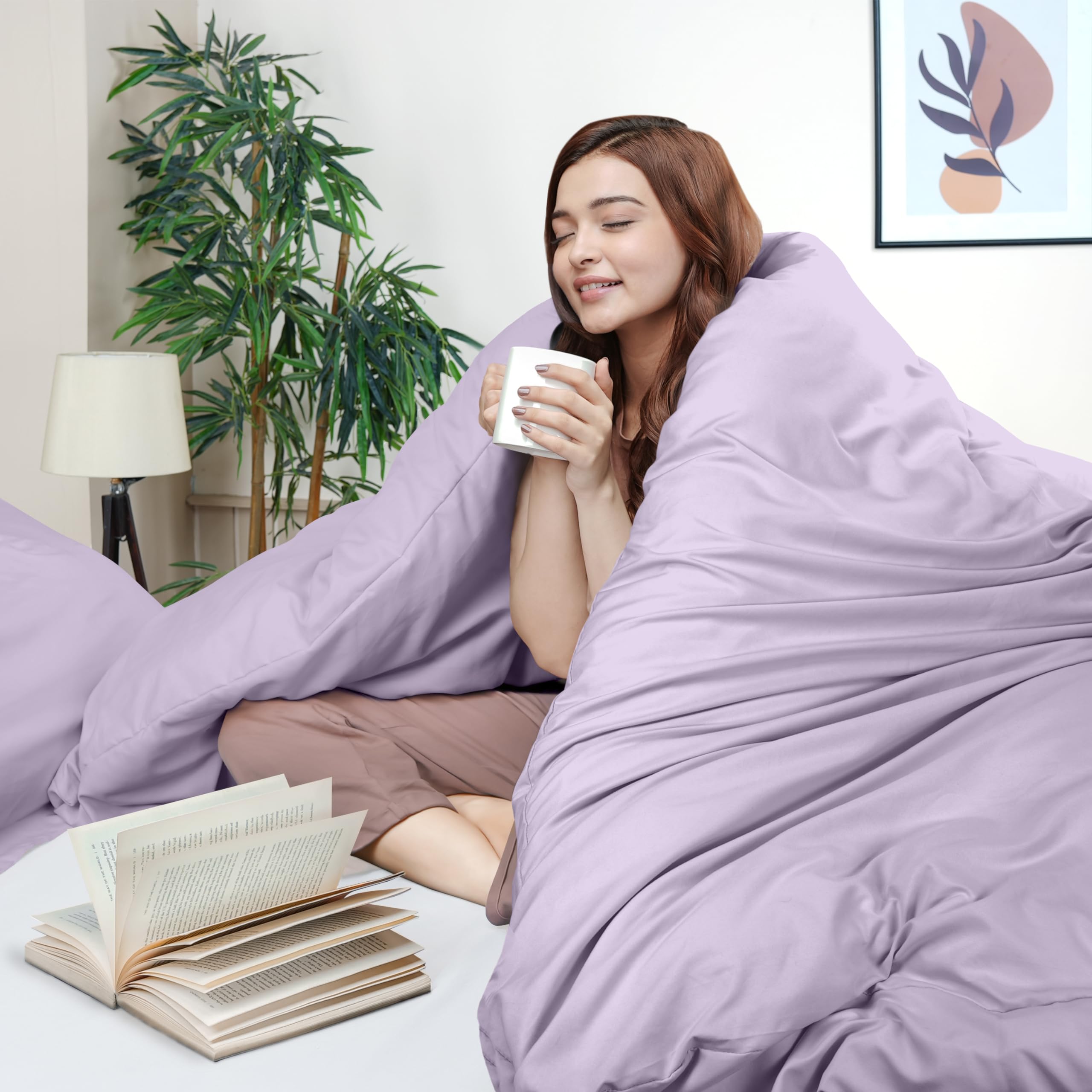 Utopia Bedding hidden zipper closure demonstrates secure, seamless duvet insertion