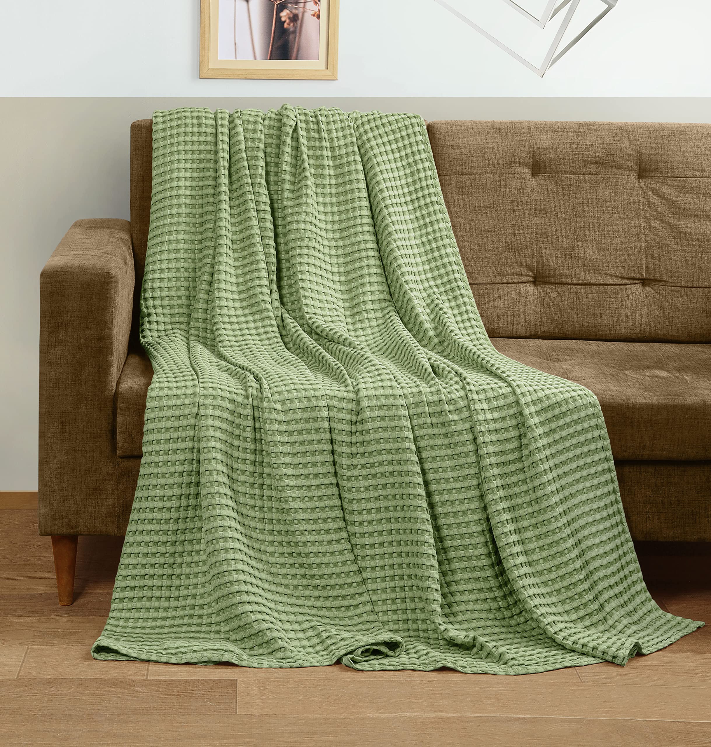 Utopia Bedding lightweight throw on sofa demonstrates breathable all-season use