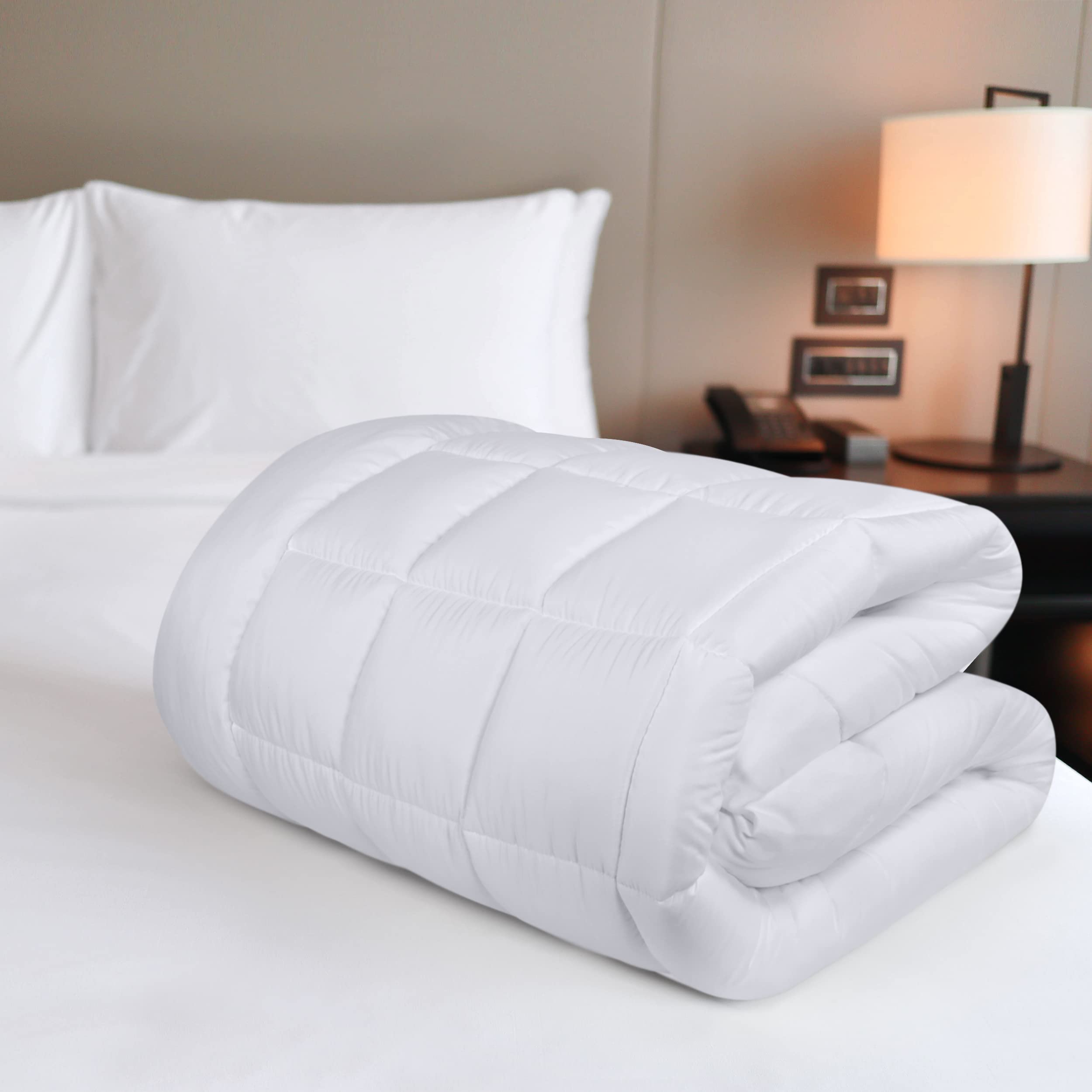 Utopia Bedding care label shows machine-washable option for easy maintenance