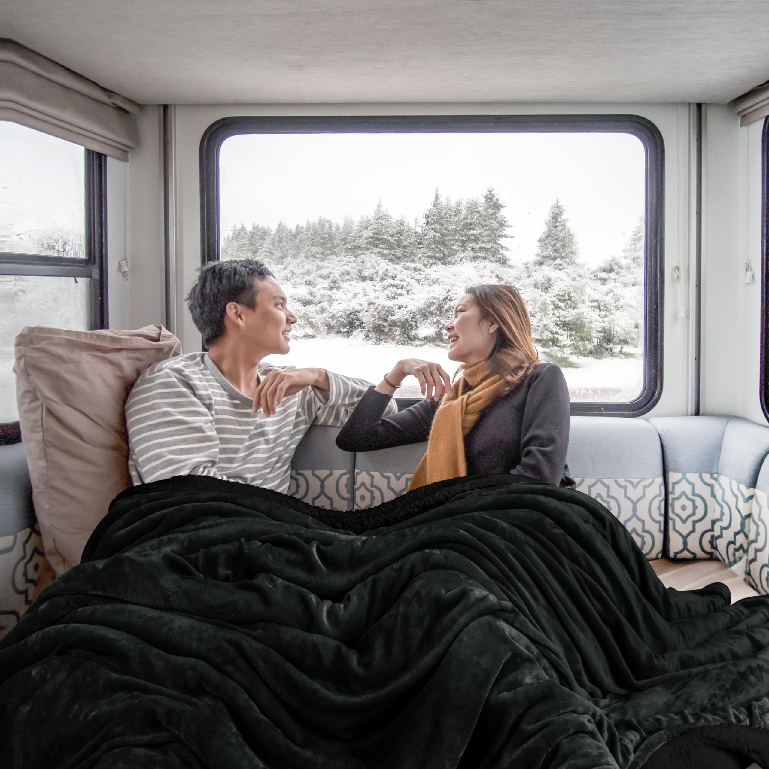 Utopia Bedding plush fleece reversible blanket for versatile warmth