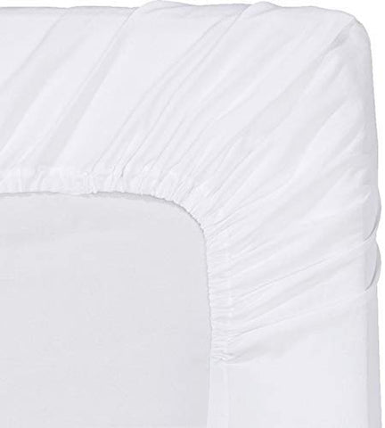 Deep 15-inch pocket on Utopia Bedding queen fitted sheet demonstrates secure fit.