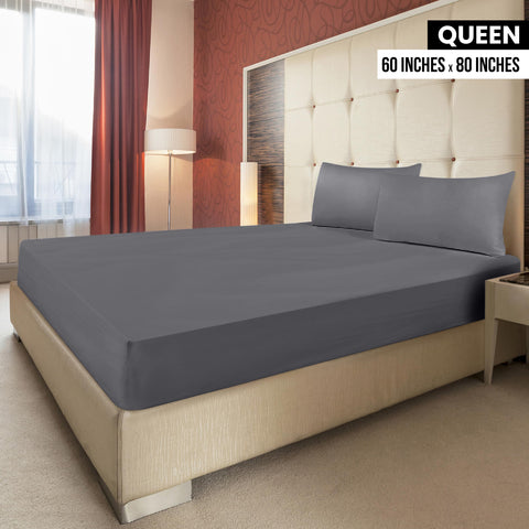 Deep-pocket 15-inch fit keeps the mattress secure and smooth with Utopia Bedding sheets